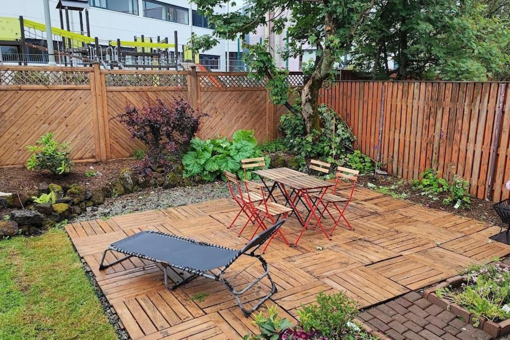 Icelandic Art Garden Villa W. Parking In Centre City Reykjavík Zewnętrze zdjęcie